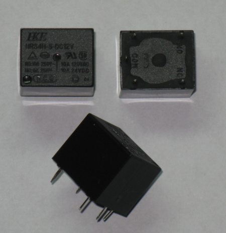 Relä 1 pol växlande Spolspänning 12V DC